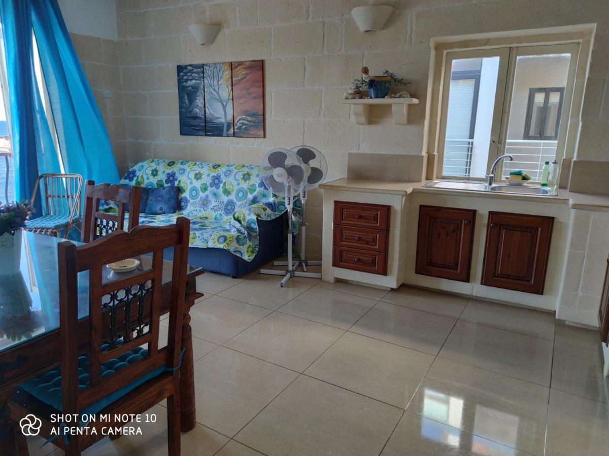 Seafront Two Bedroomed Apartment In Marsalforn Exteriér fotografie