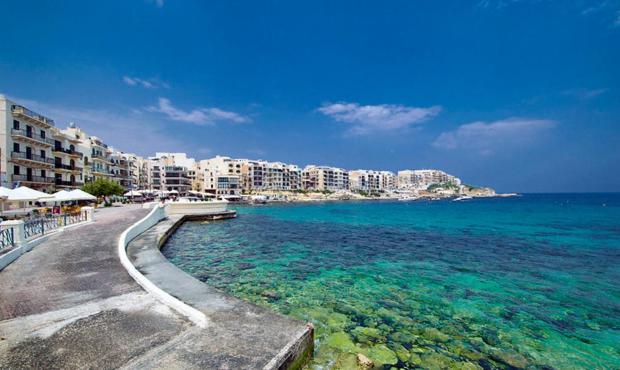 Seafront Two Bedroomed Apartment In Marsalforn Exteriér fotografie